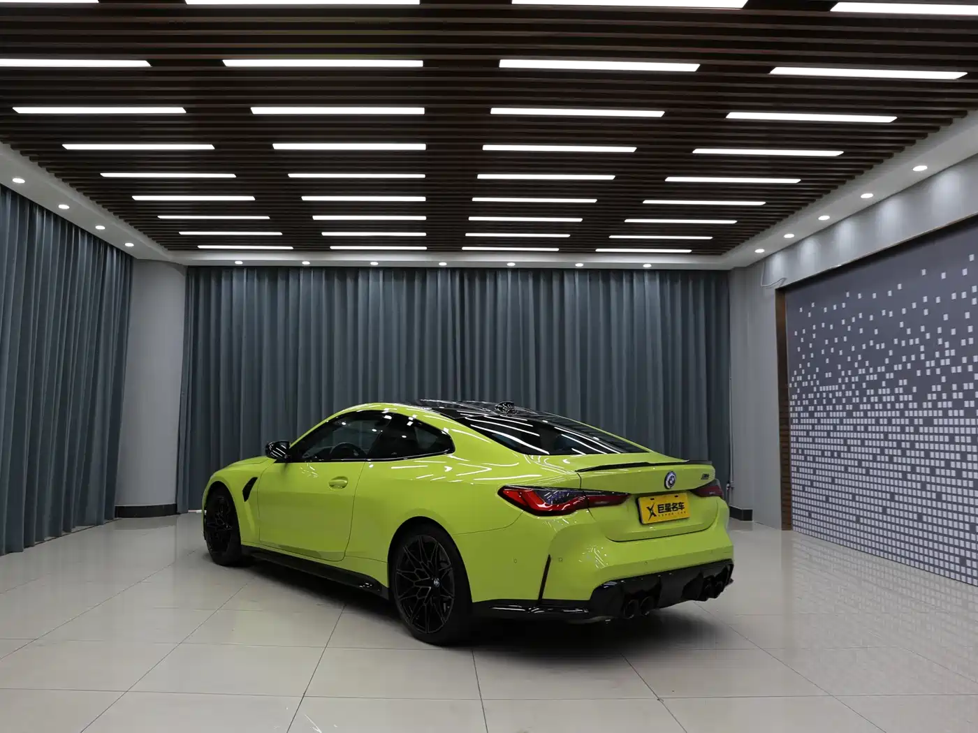 BMW M4
