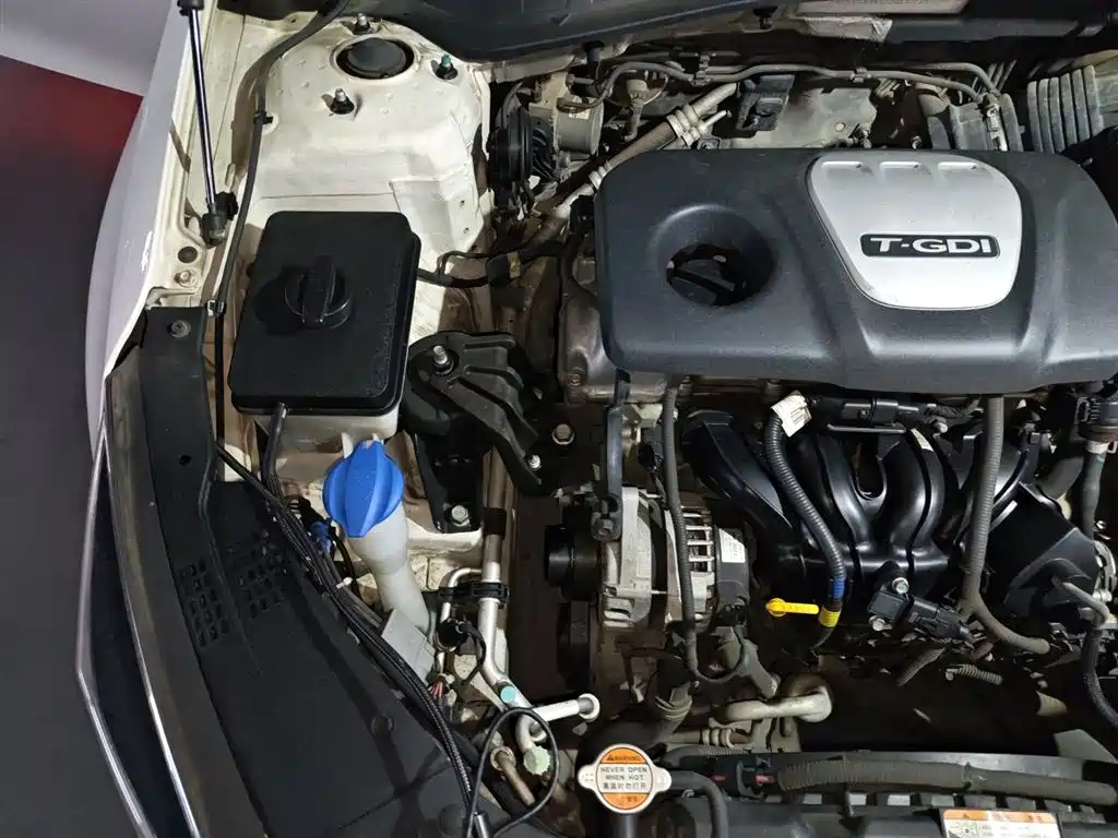 Kia K5 2016 1.6T Automatic LUX фото 23