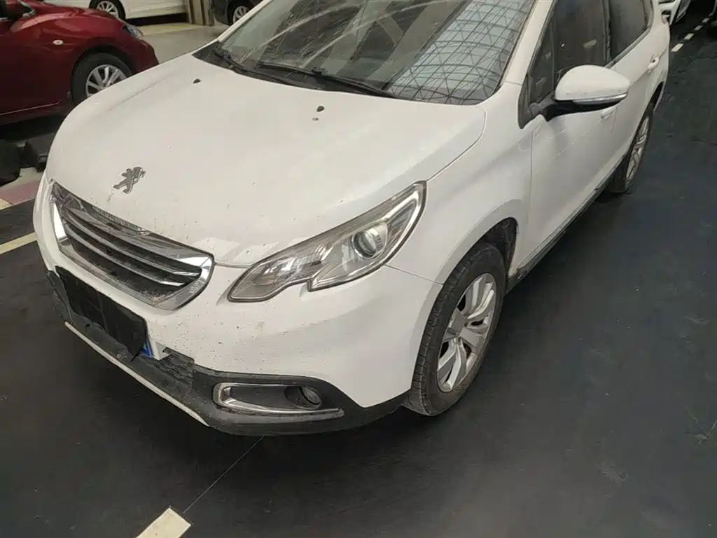Peugeot 2008 2014 1.6L Automatic Fashion Edition фото 24
