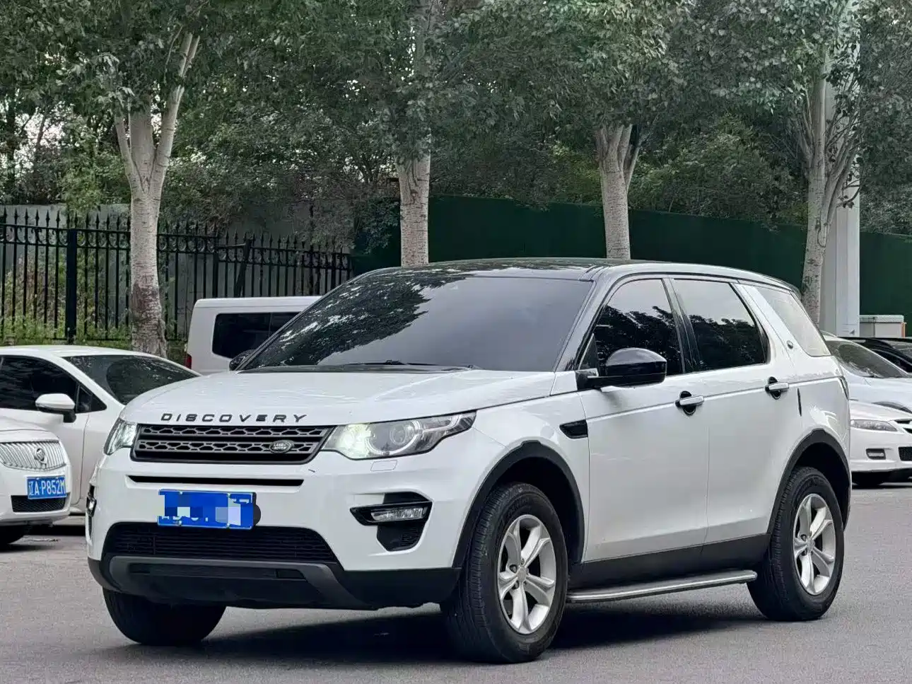 Фото 1 - Land Rover Discovery Sport