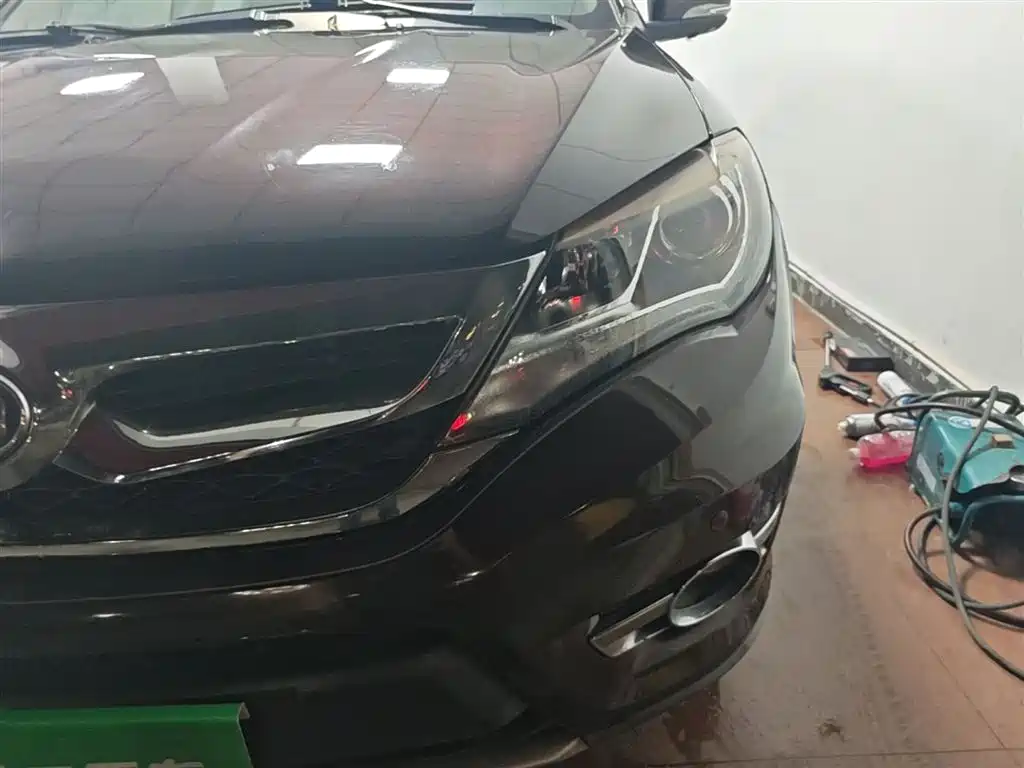 BYD S7 2016 1.5T Manual Premium Model фото 24