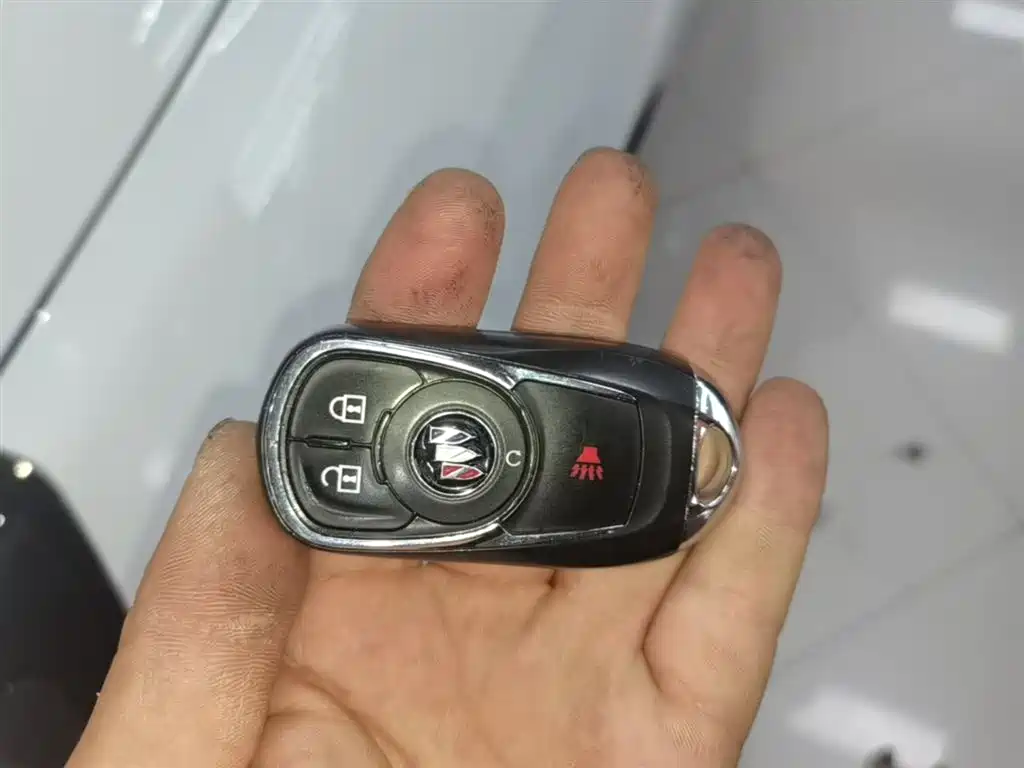 BUICK GL8