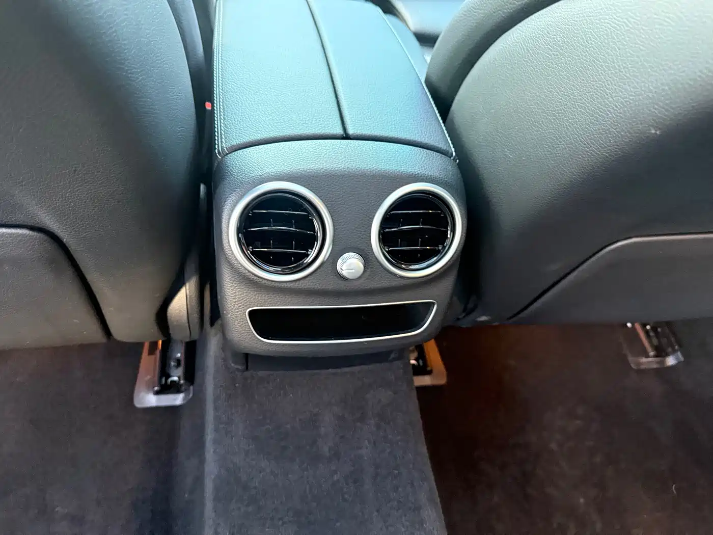 Mercedes-Benz C-Class 2019 Facelift C 260 L Sport фото 33