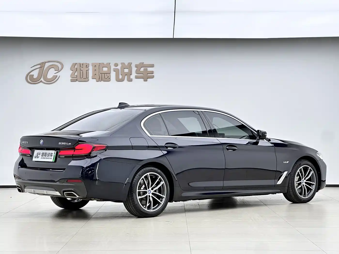 BMW 5 Series New Energy 2022 Facelift II 535Le Pioneer Edition M Sport Package фото 16