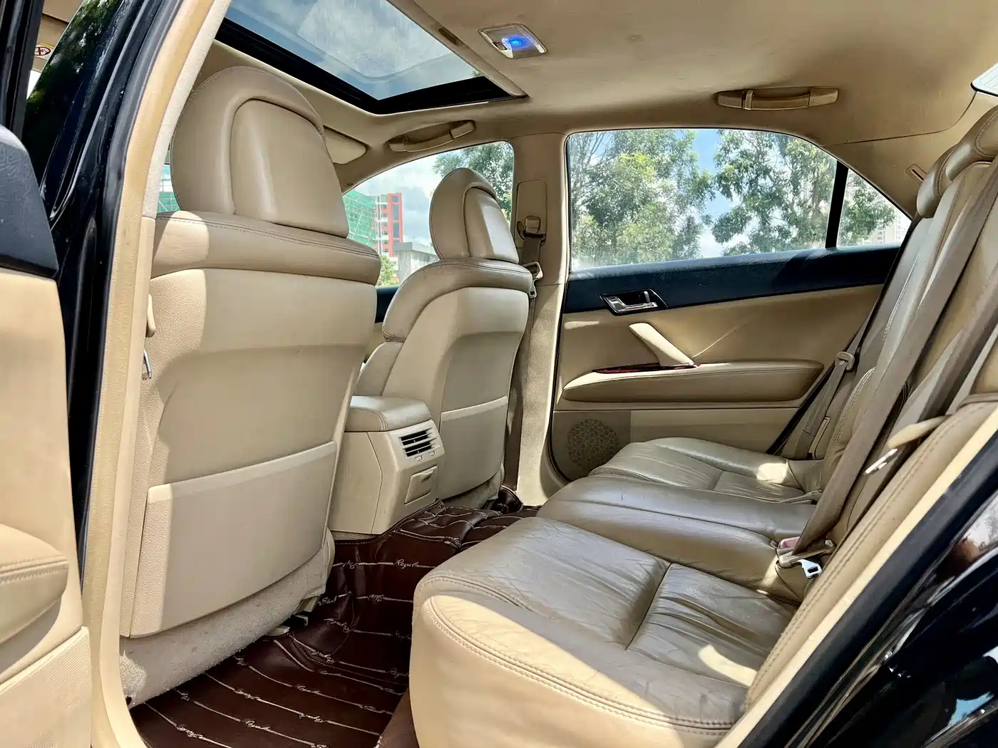 Toyota Reiz 2008 2.5S Special Commemorative Edition фото 9