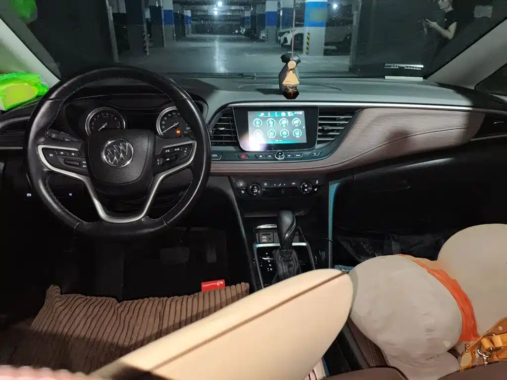 Фото 5 - Buick GL6