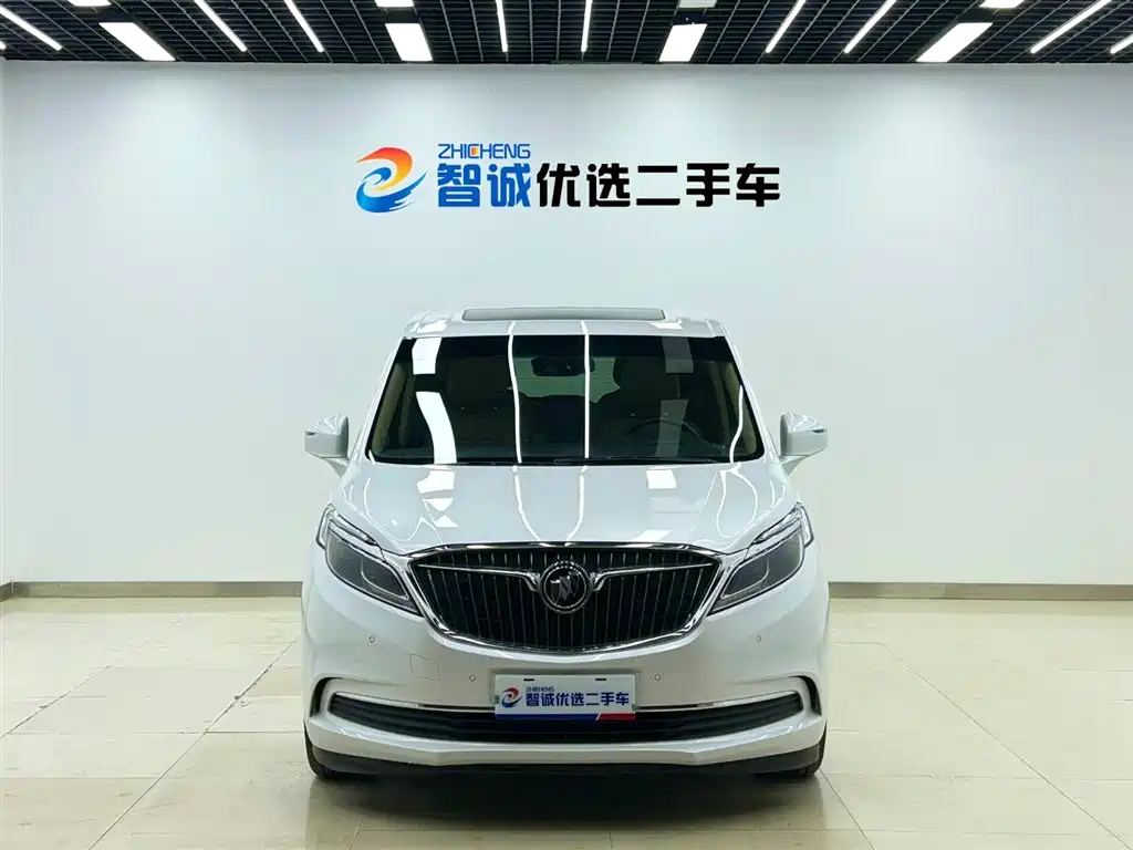 Buick GL8 2018 ES 28T Flagship Type China VI фото 2