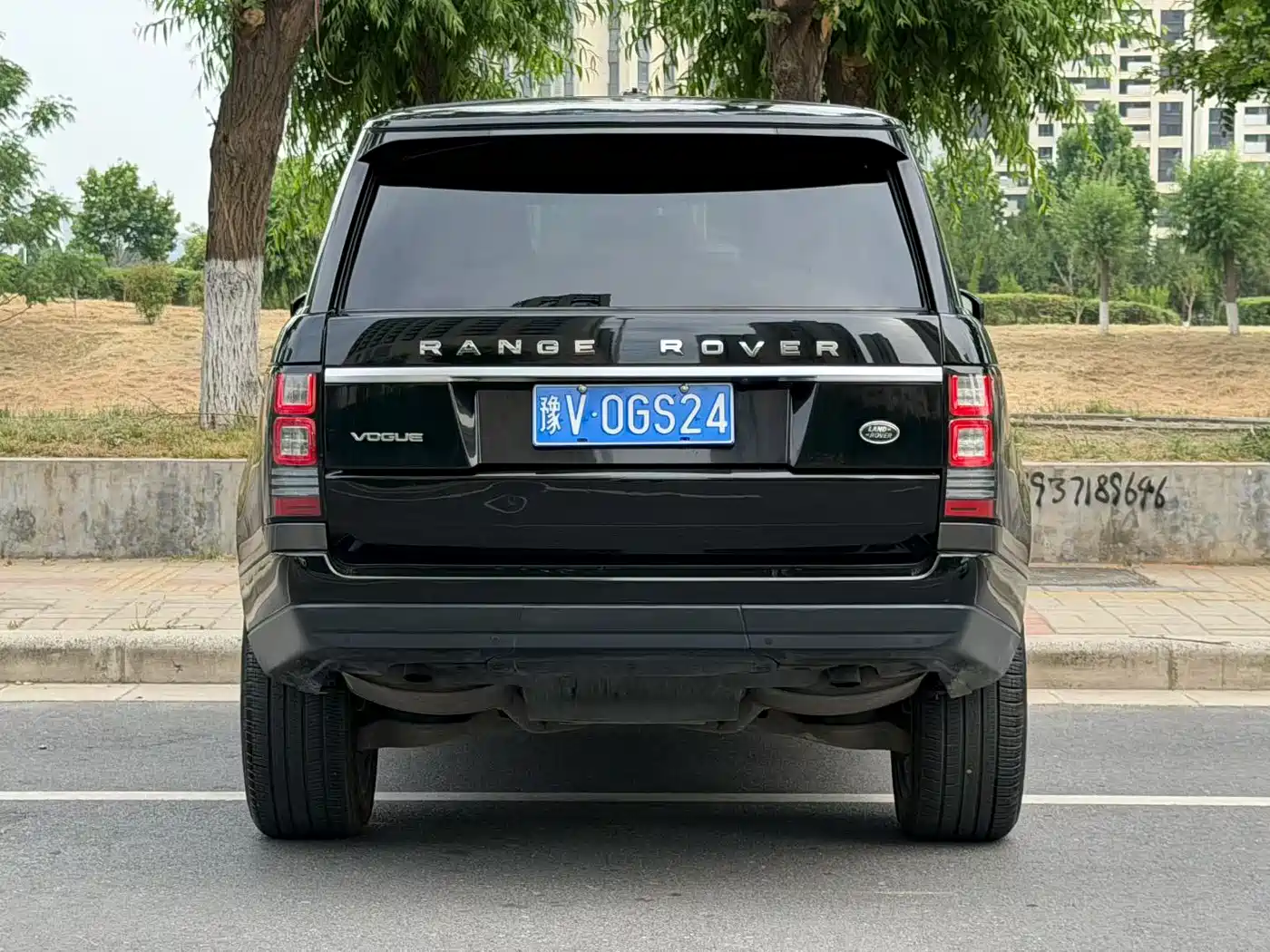 Land Rover Range Rover 2014 3.0 TDV6 Vogue SE фото 8