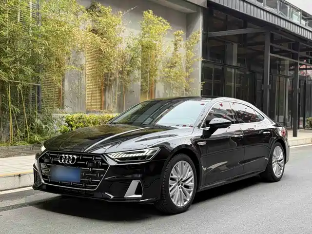Audi A7L 2024 45 TFSI Luxury
