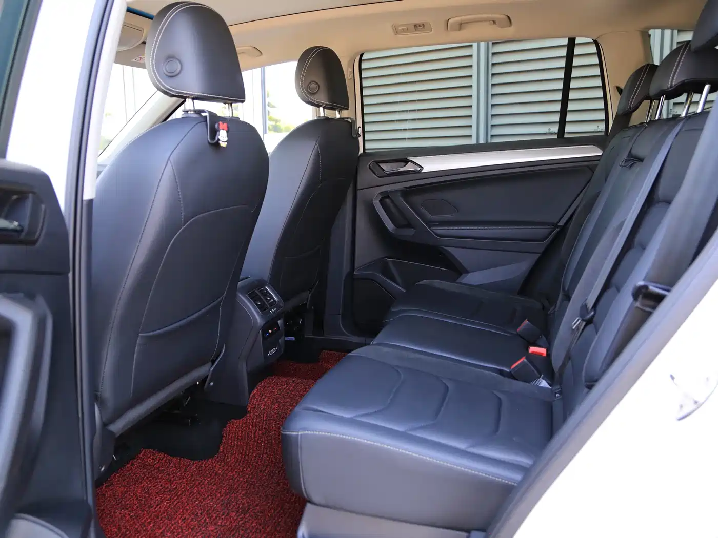 Volkswagen Tiguan L 2019 Facelift 330TSI Auto 2WD Panorama Comfort China VI фото 15