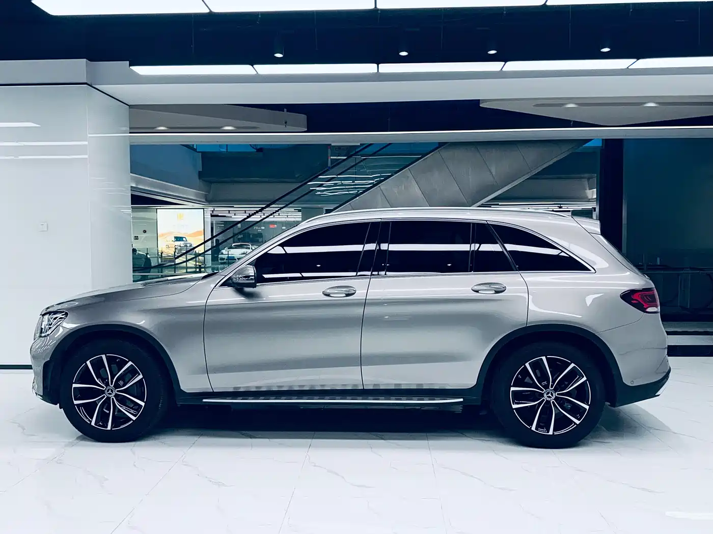 Mercedes-Benz GLC 2021 GLC 300 L 4MATIC Sporty фото 15
