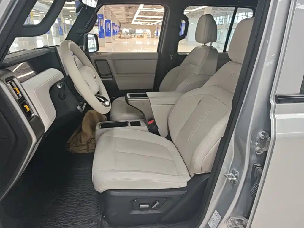 iCAR V23 2025 2025 FWD Premium Model