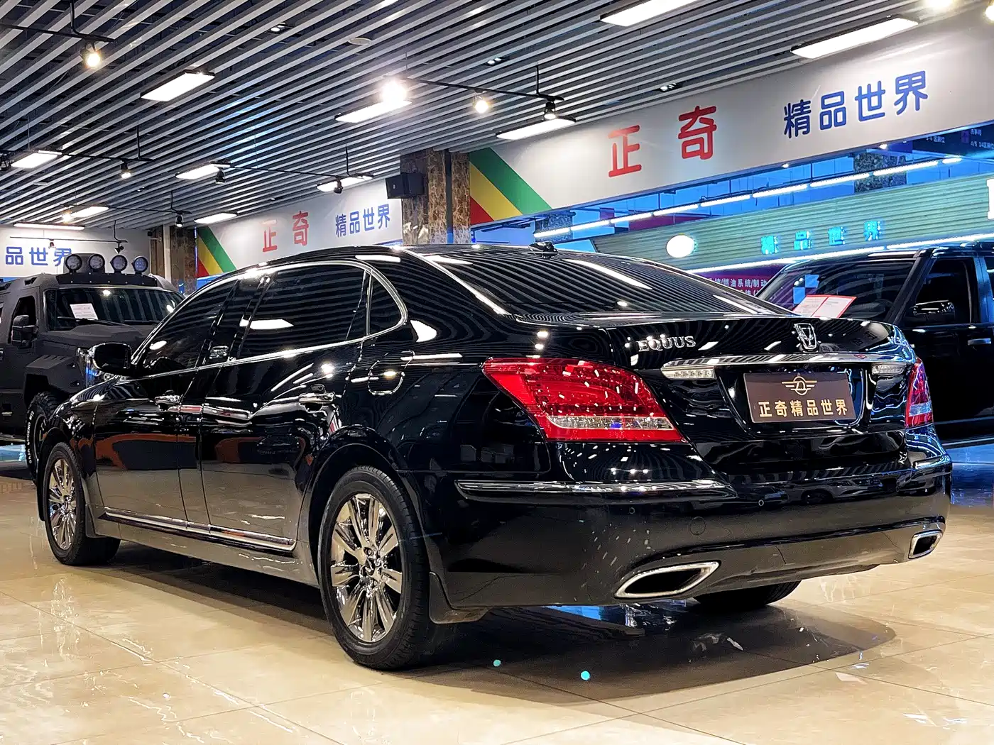 Hyundai Equus 2012 Model 3.8 GDi Extended Premium Edition фото 6