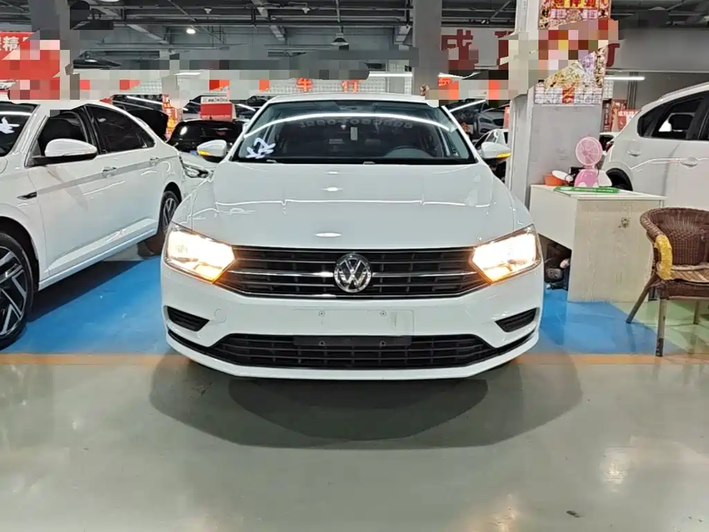 Фото 3 - Volkswagen Bora
