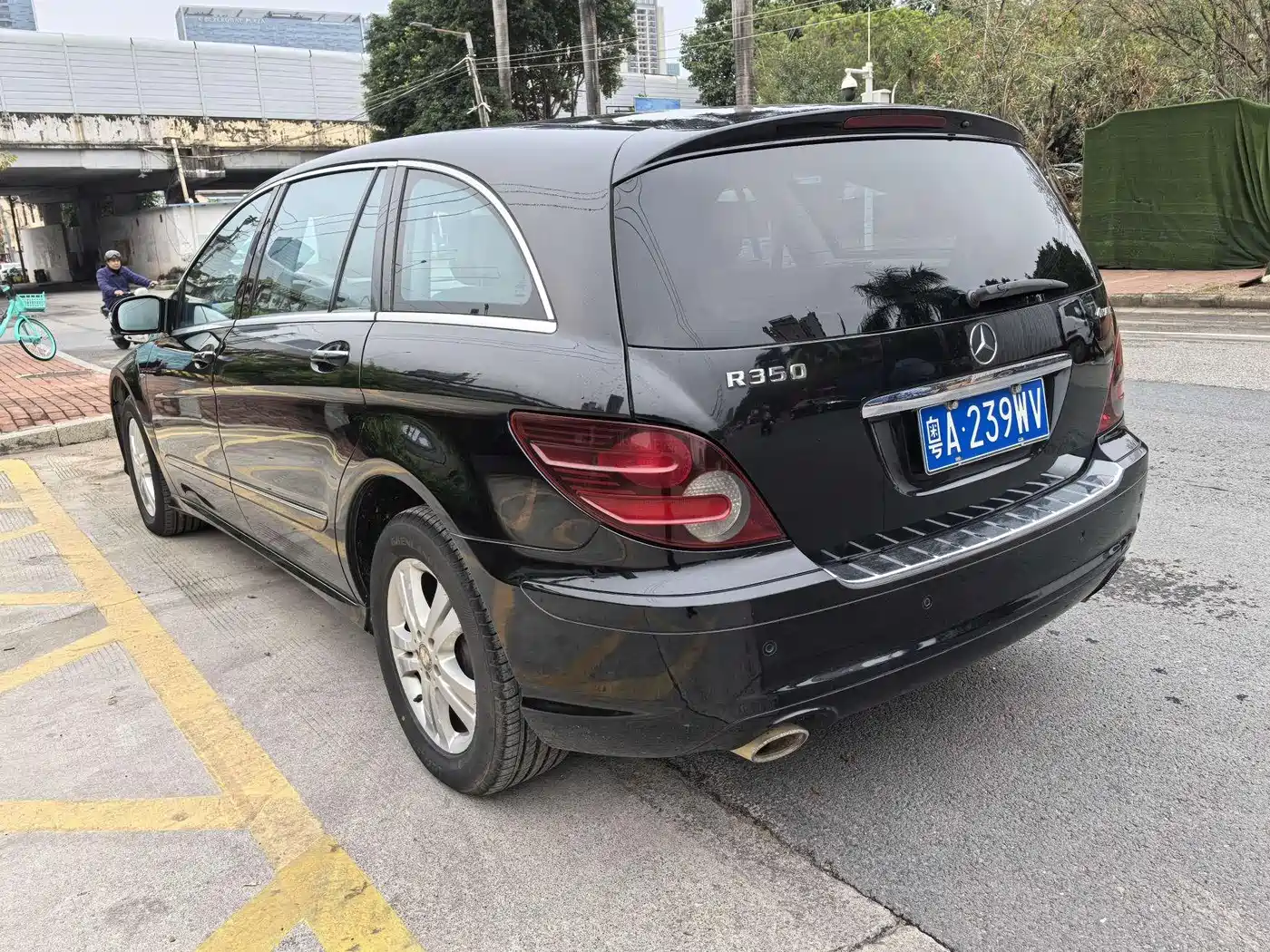 Mercedes-Benz R-Class 2010 R 350 L 4MATIC Grand Edition фото 4