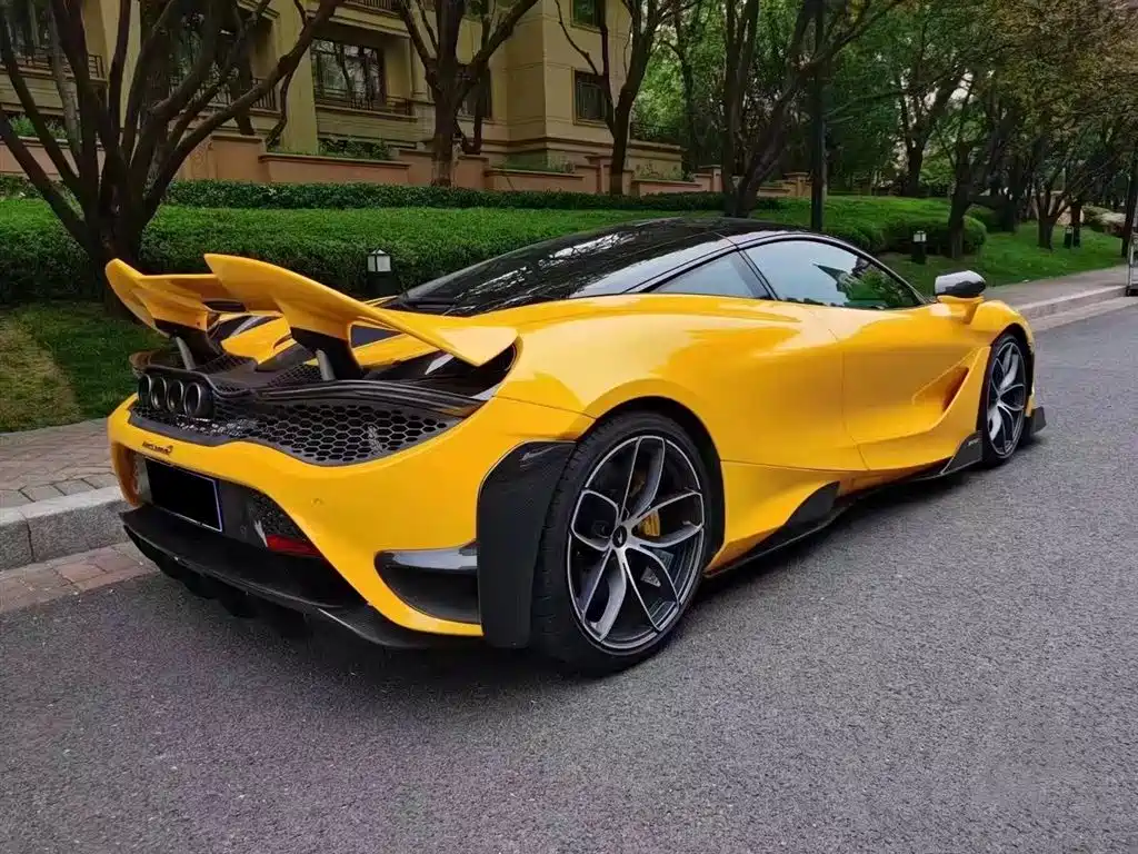 2021 McLaren 720S