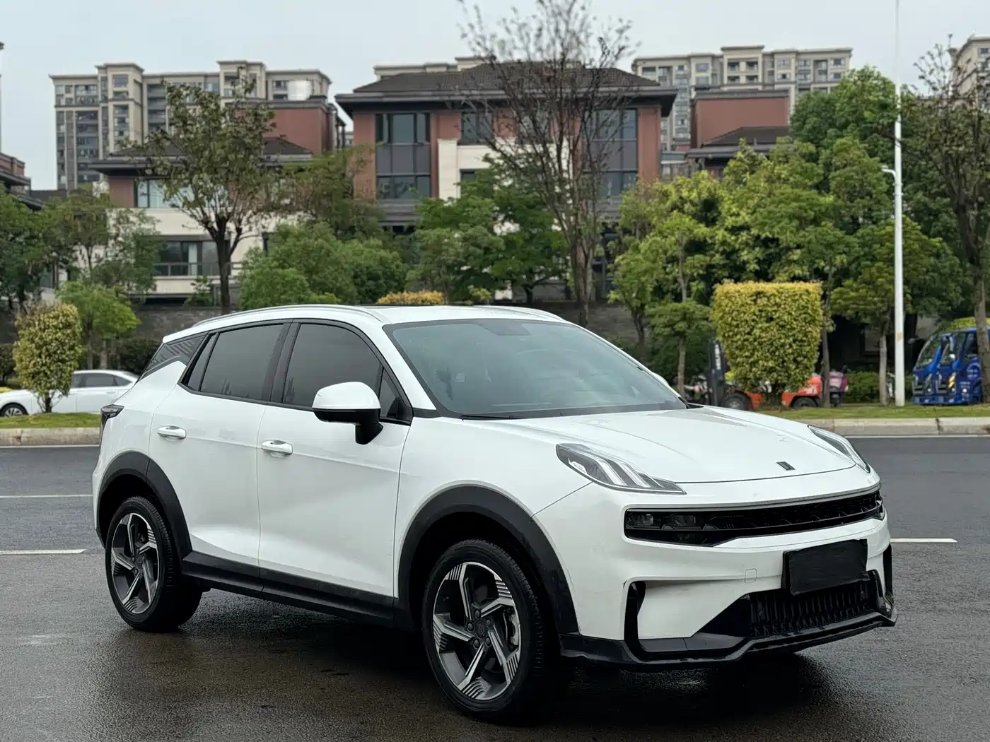 Lynk & Co 06 2023 Remix 1.5T Power Pro фото 3