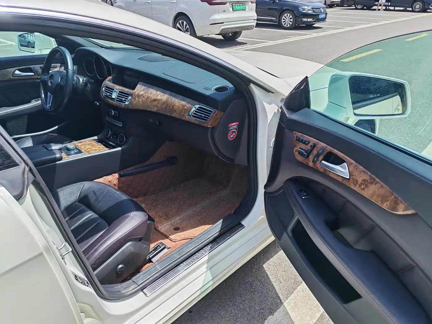 Mercedes-Benz CLS 2012 CLS 350 CGI фото 18