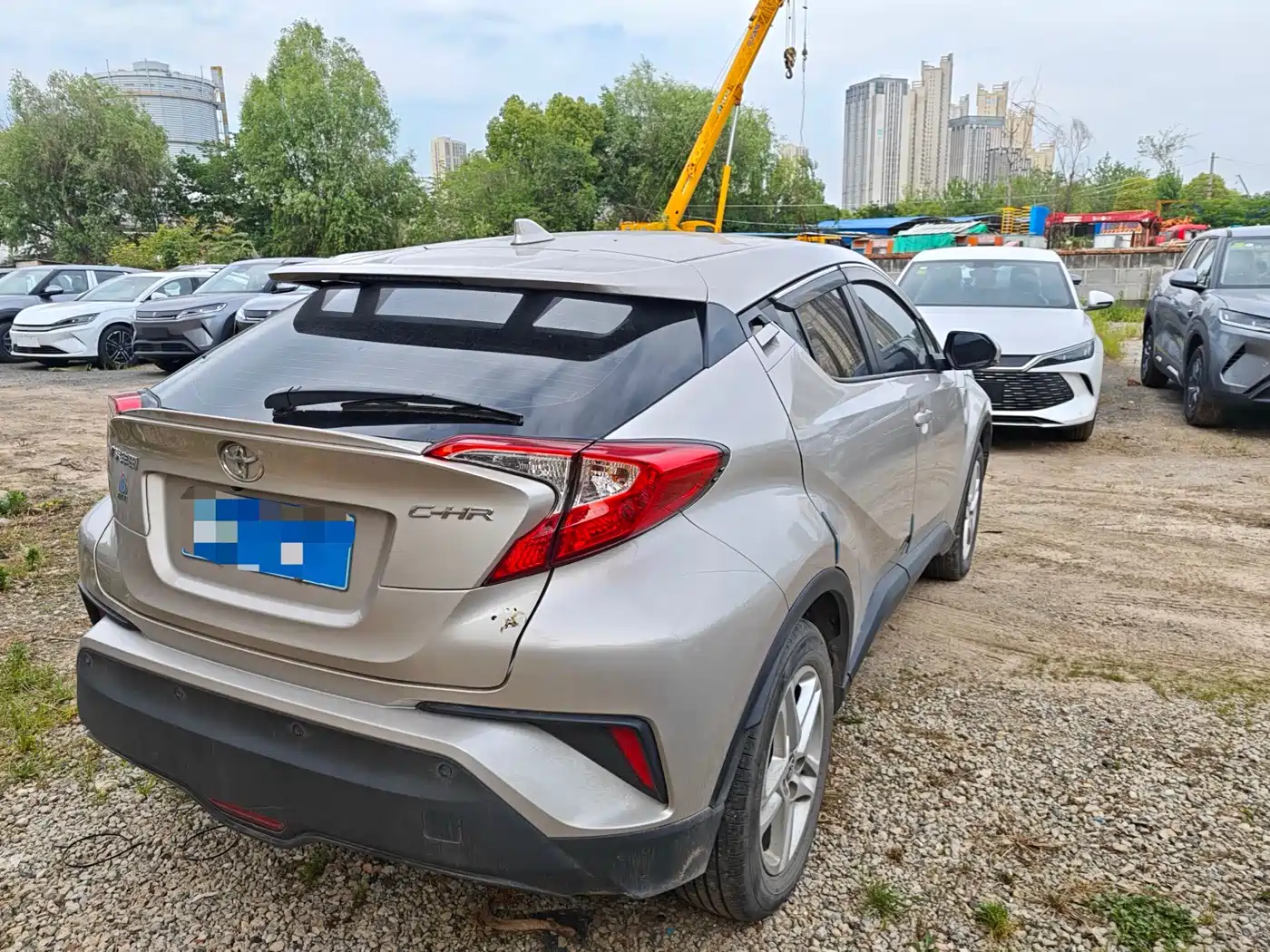 Toyota C-HR 2021 2.0L Comfort Edition фото 2