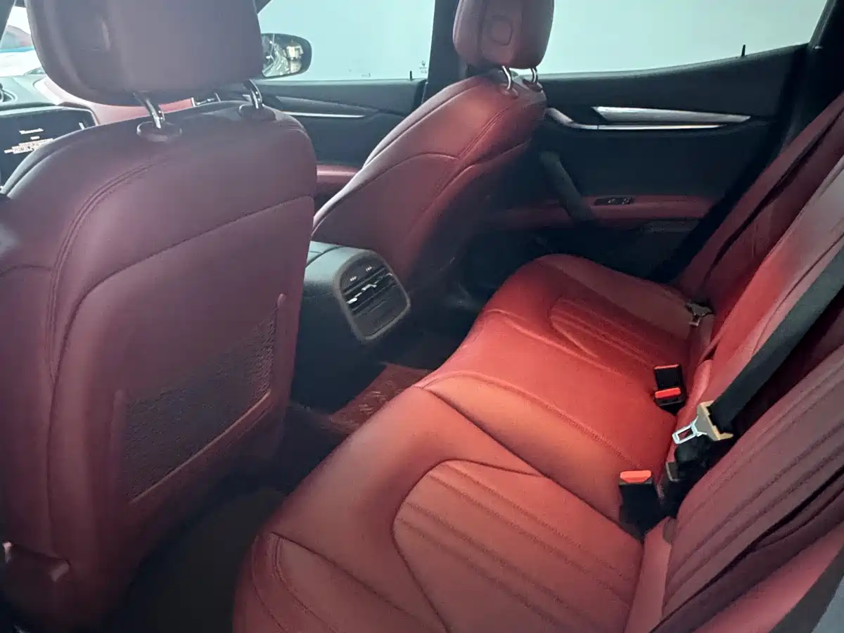 Maserati Ghibli 2021 2.0T Edge Edition фото 6