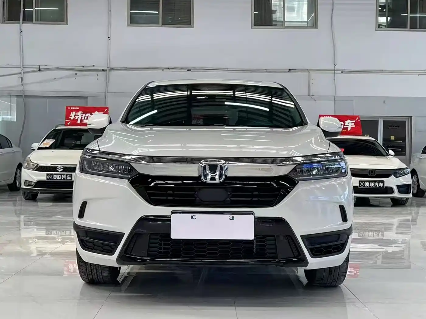 Honda Breeze 2024 2021 Sharp Hybrid 2.0L 2WD Sharp Elite