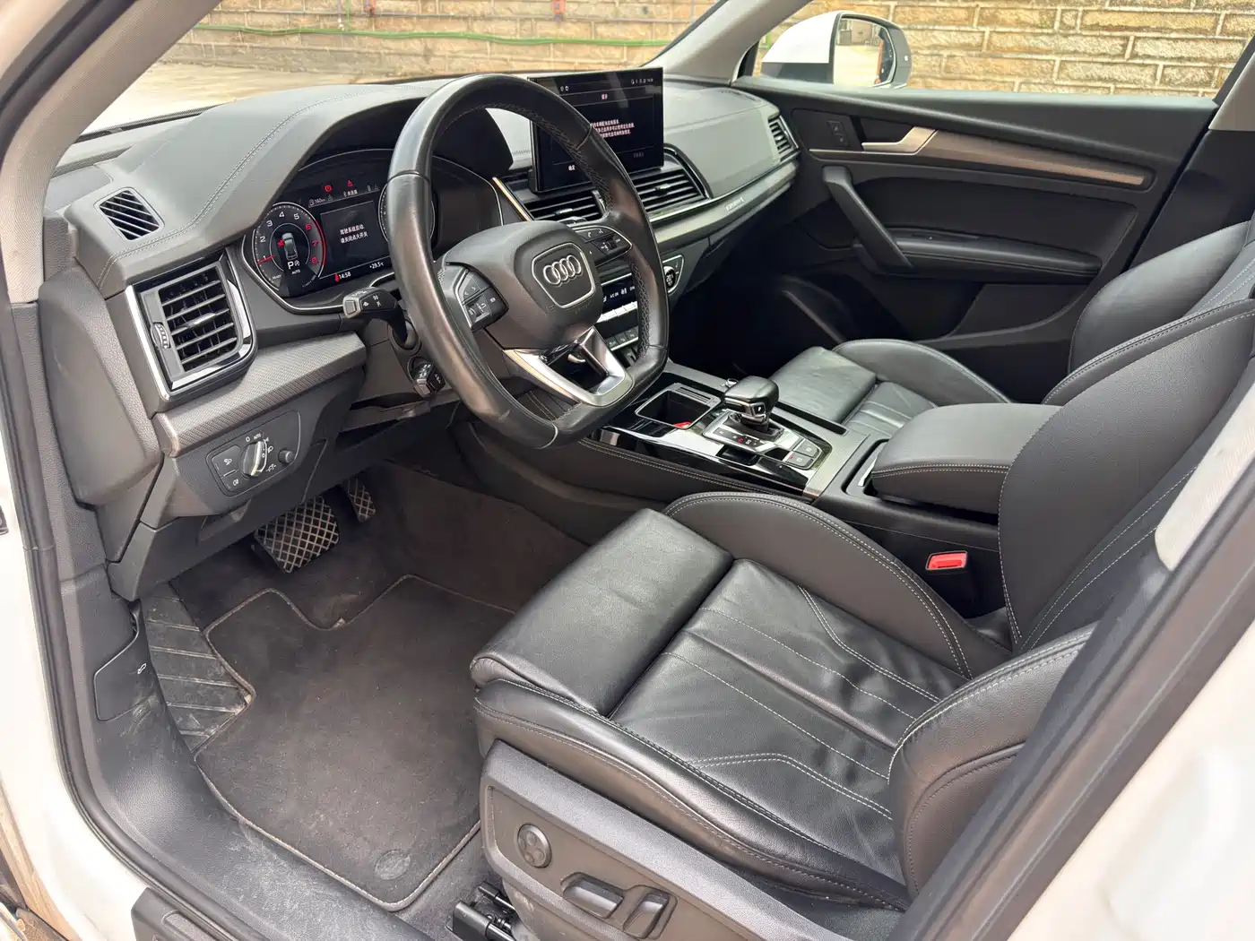 Audi Q5L 2022 40T Luxury Dynamic фото 7