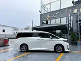 Photo 4 - Toyota Alphard