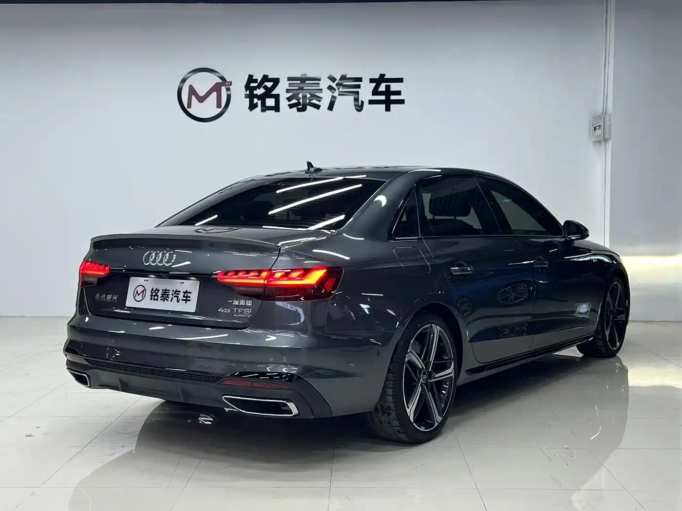 Audi A4L 2023 45 TFSI quattro Premium Sport фото 12