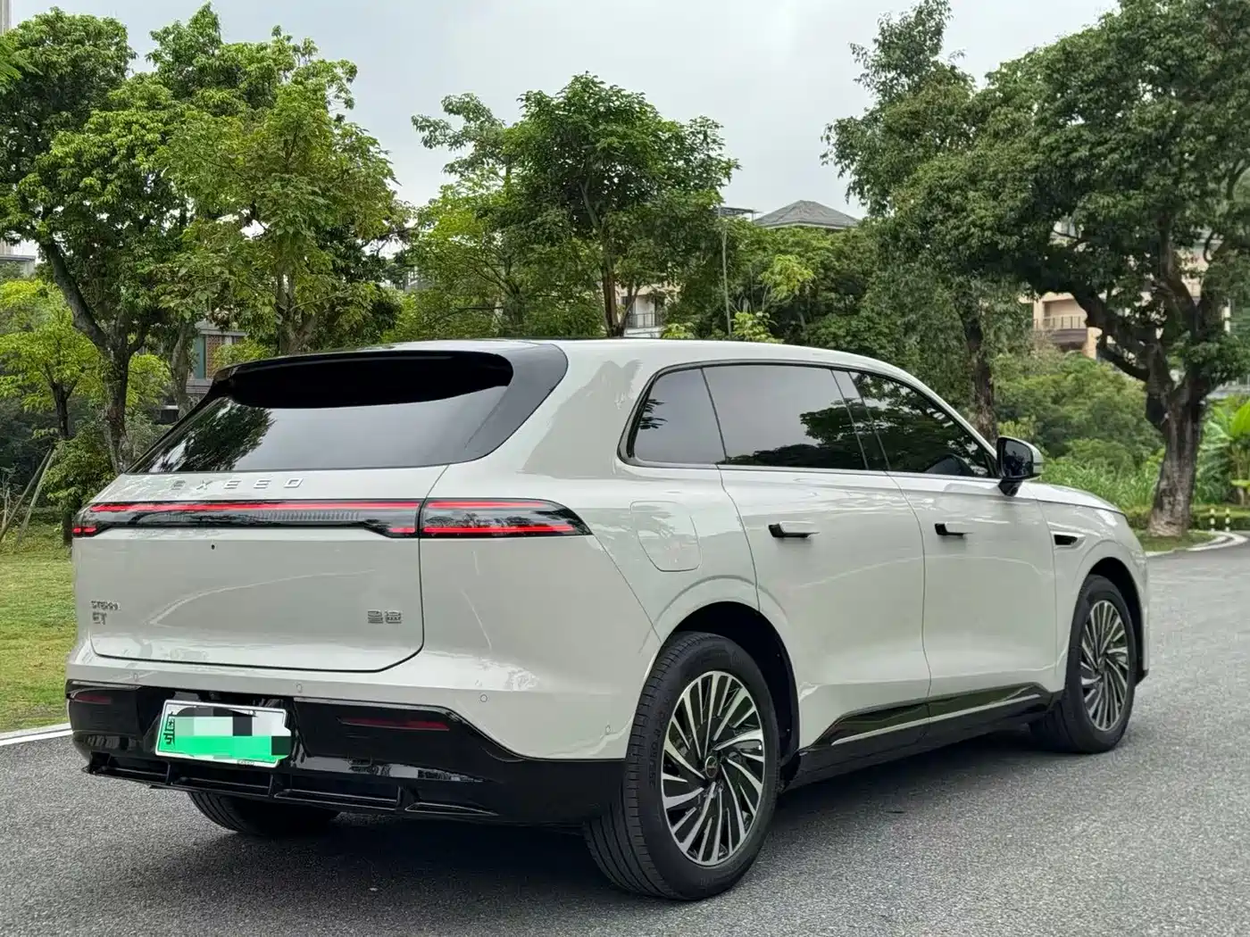 Exeed Exlantix ET 2025 2025 Model EREV 240 Pro 4WD Highway Assist