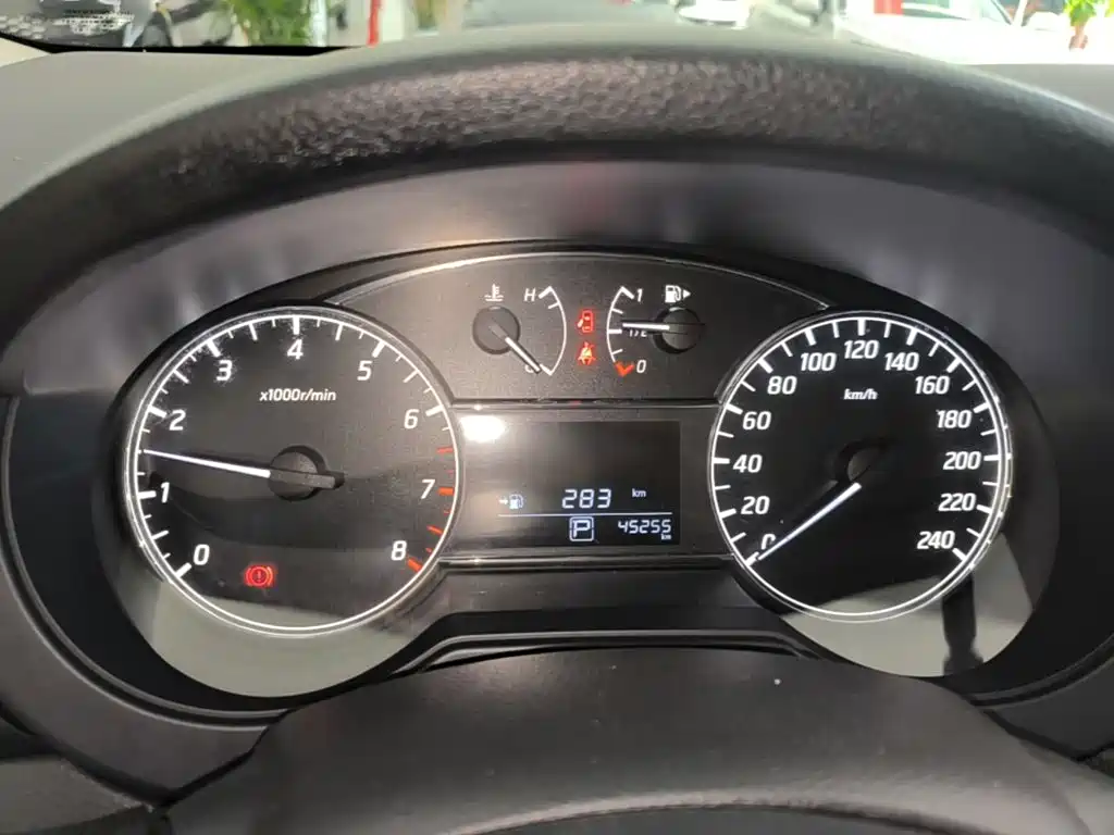 Nissan Tiida 2022 2021 1.6L CVT Cool Edition