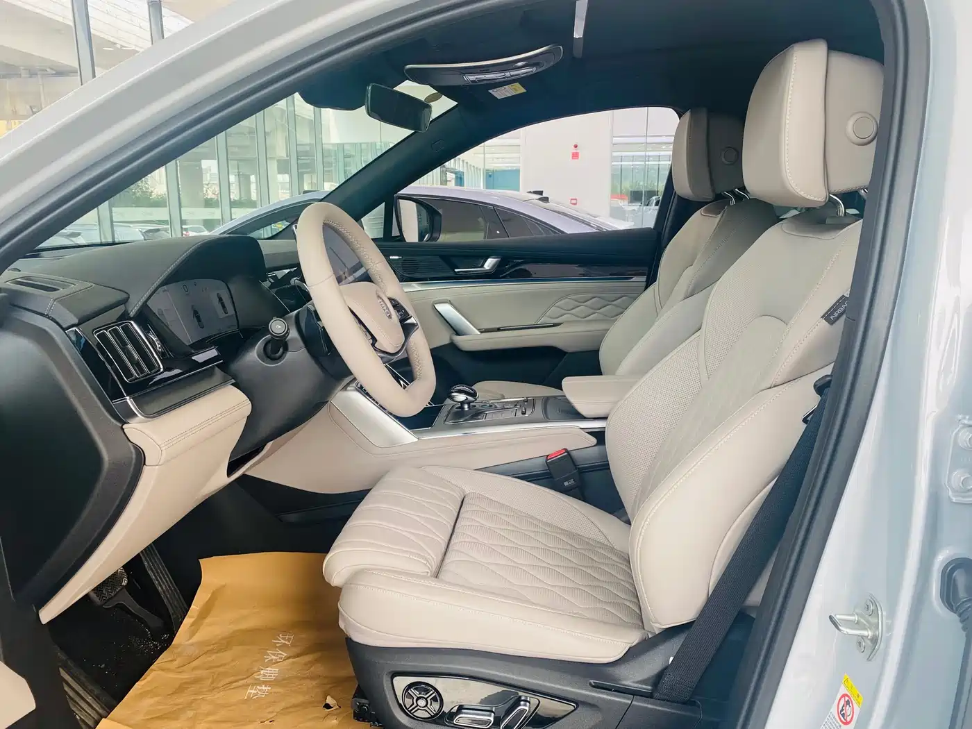 BYD Tang New Energy 2025 Smart Driving Edition DM-i 115KM Flagship фото 6
