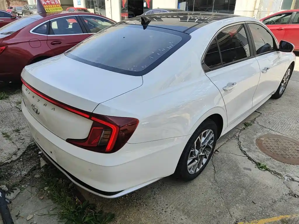 Hyundai Mistra 2021 1.8L CVT GLX Elite фото 7