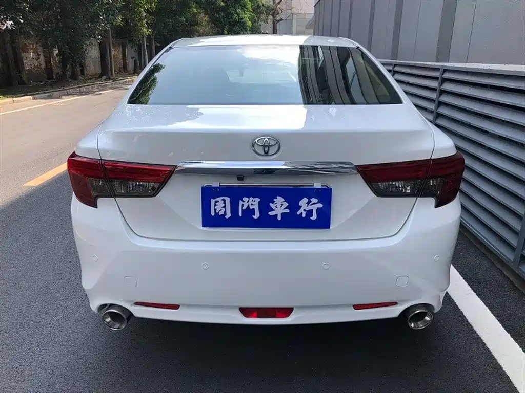 Toyota Reiz 2013 2.5S Elite Edition фото 13