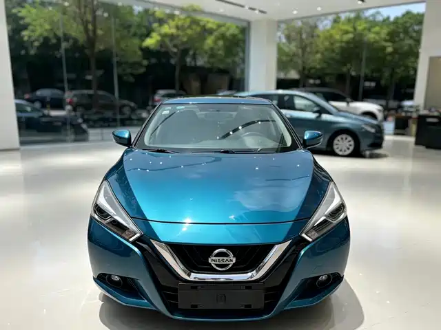 Nissan Bluebird 2019