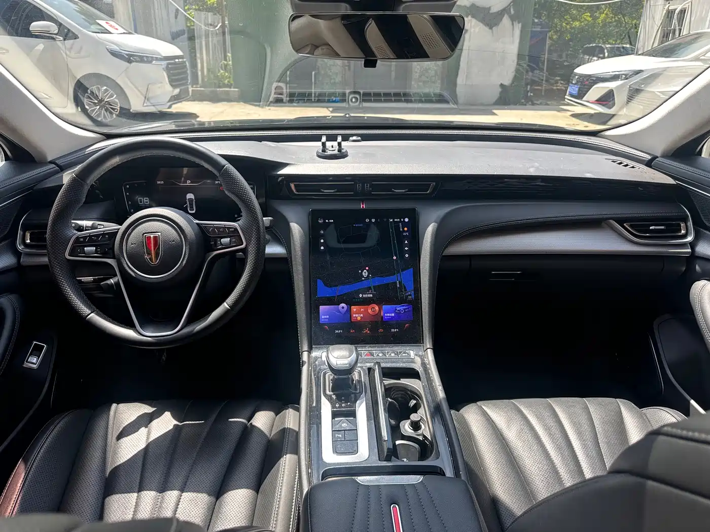 Hongqi H5 2023 1.5T DCT Smart Connect Flag Rhythm фото 6