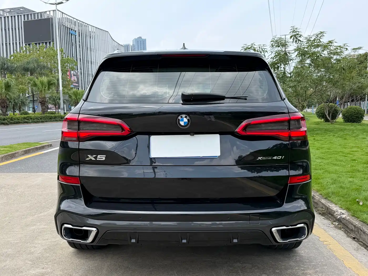 BMW X5 (Import) 2019 xDrive40i M Sport Package фото 5
