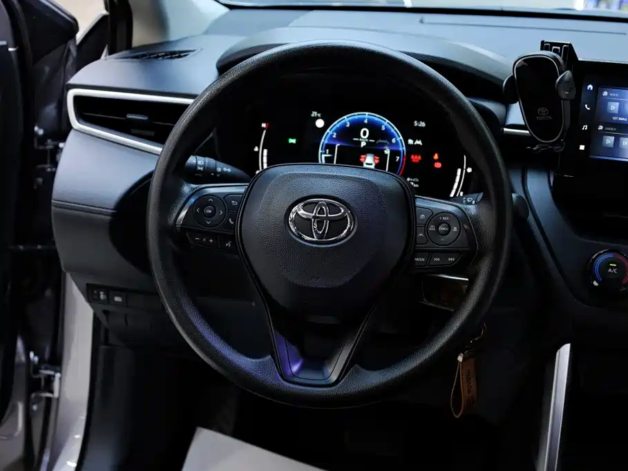 Toyota Corolla Cross 2025 2024 Model 2.0L Pioneer Edition
