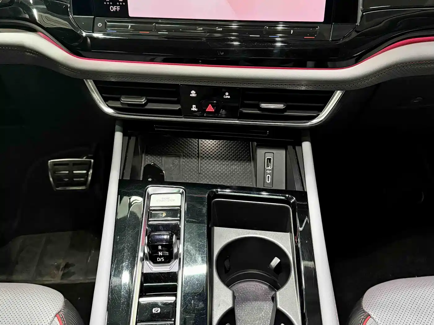 Volkswagen Teramont 2021 Teramont X 380TSI 4WD Prestige Flagship фото 13