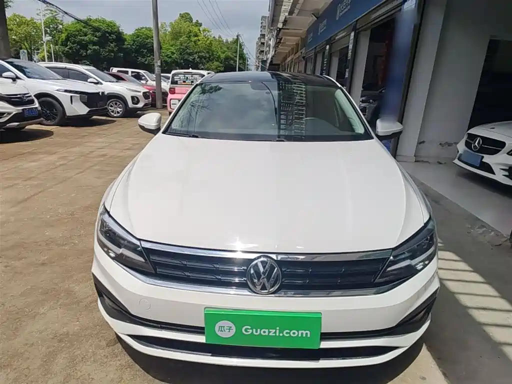 Volkswagen Lamando 2021 230TSI DSG Fashion Edition фото 3