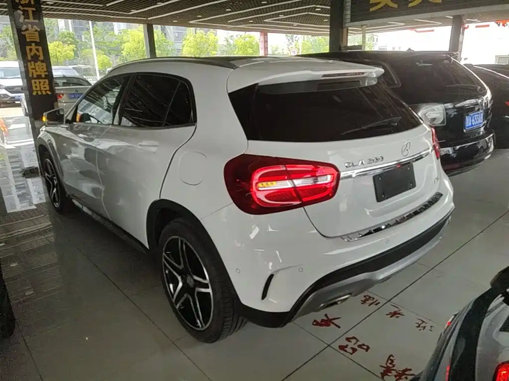 Mercedes-Benz GLA 2016 GLA 200 Fashion фото 5