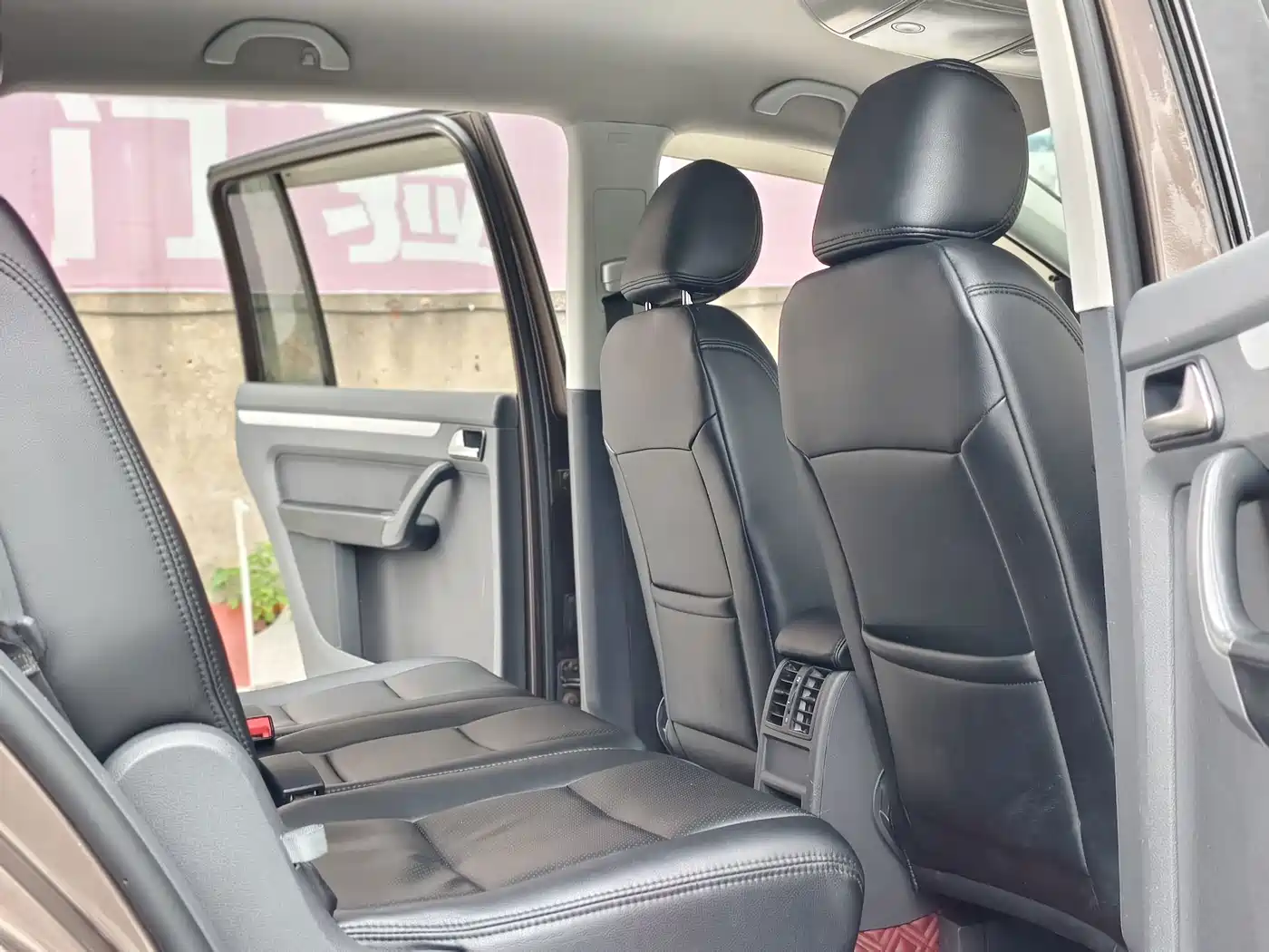 Фото 13 - Volkswagen Touran