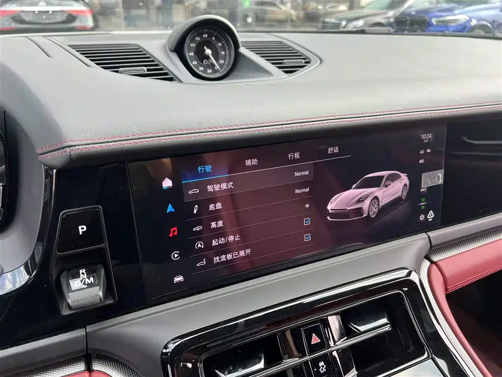 PORSCHE PANAMERA
