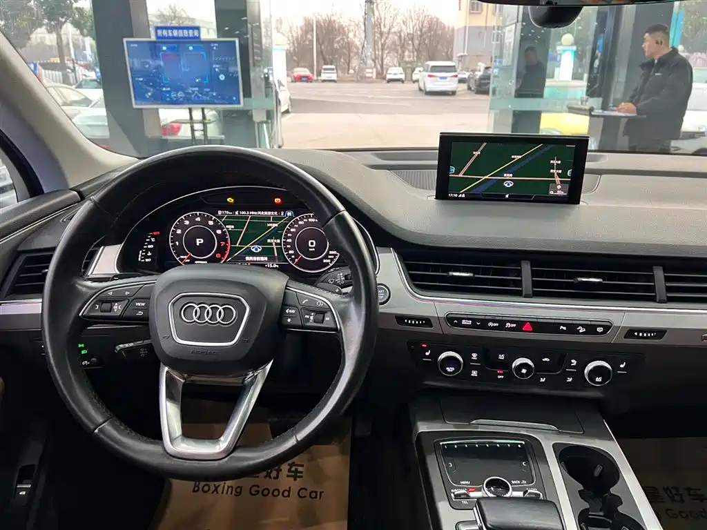 Audi Q7 2018 40 TFSI Comfort фото 27