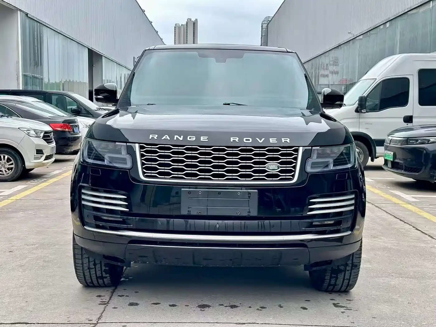 Фото 3 - Land Rover Range Rover
