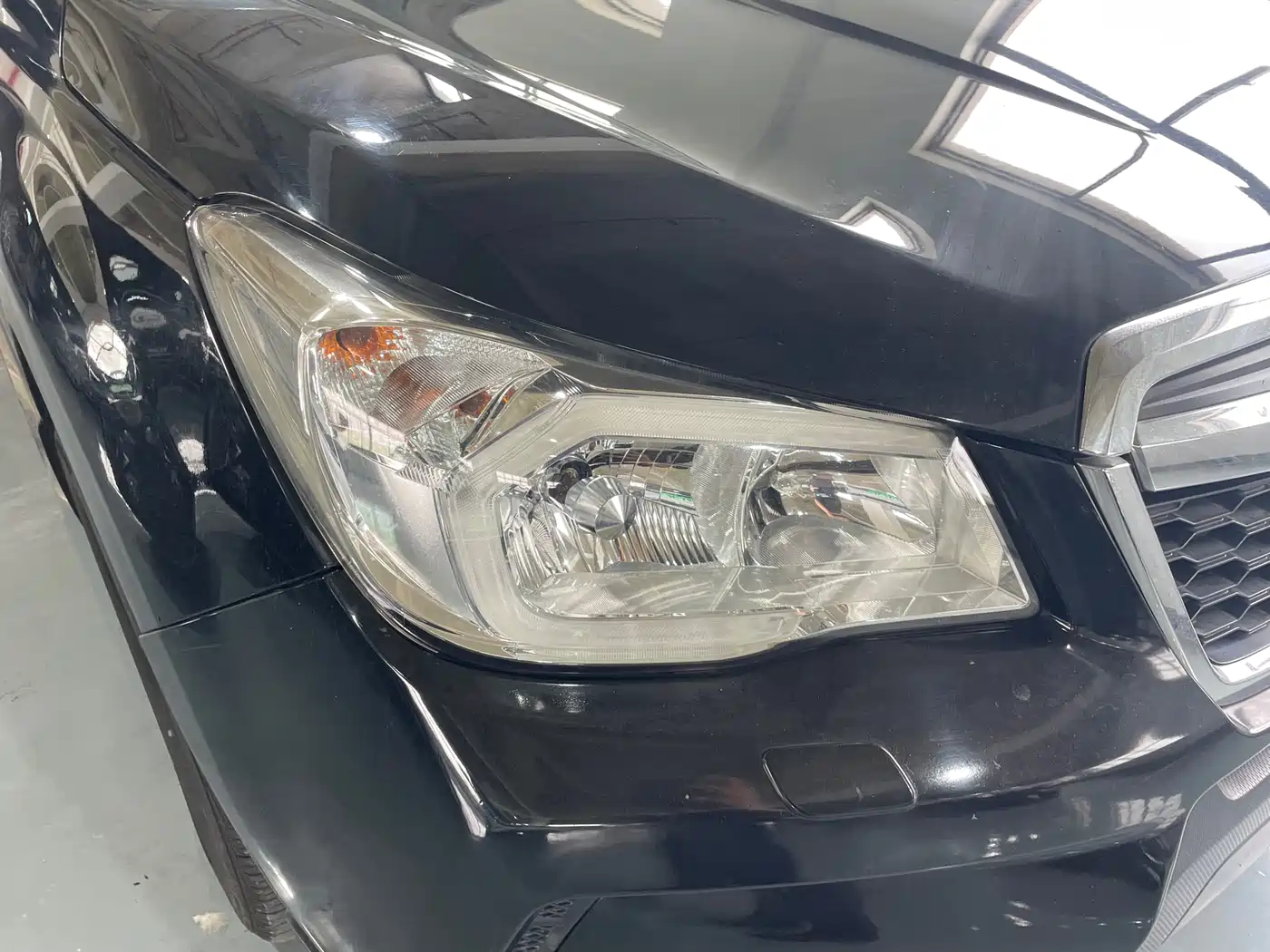 Subaru Forester 2015 2.5i Special Commemorative Edition фото 16