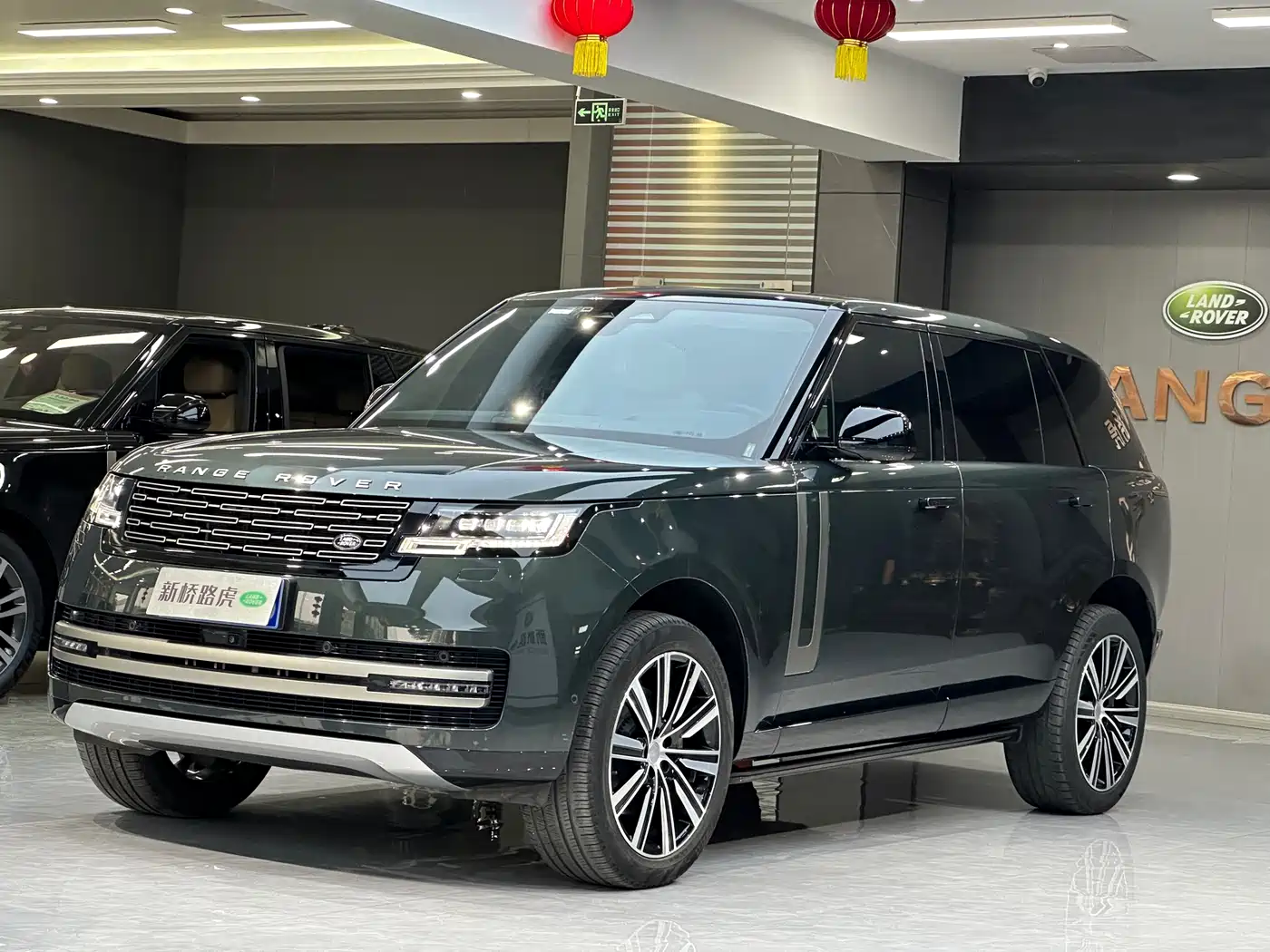 LAND ROVER RANGE ROVER