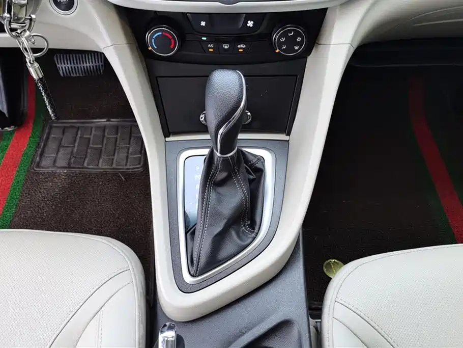 Buick Excelle 2021 Exemplar 1.5L Auto Elite фото 16