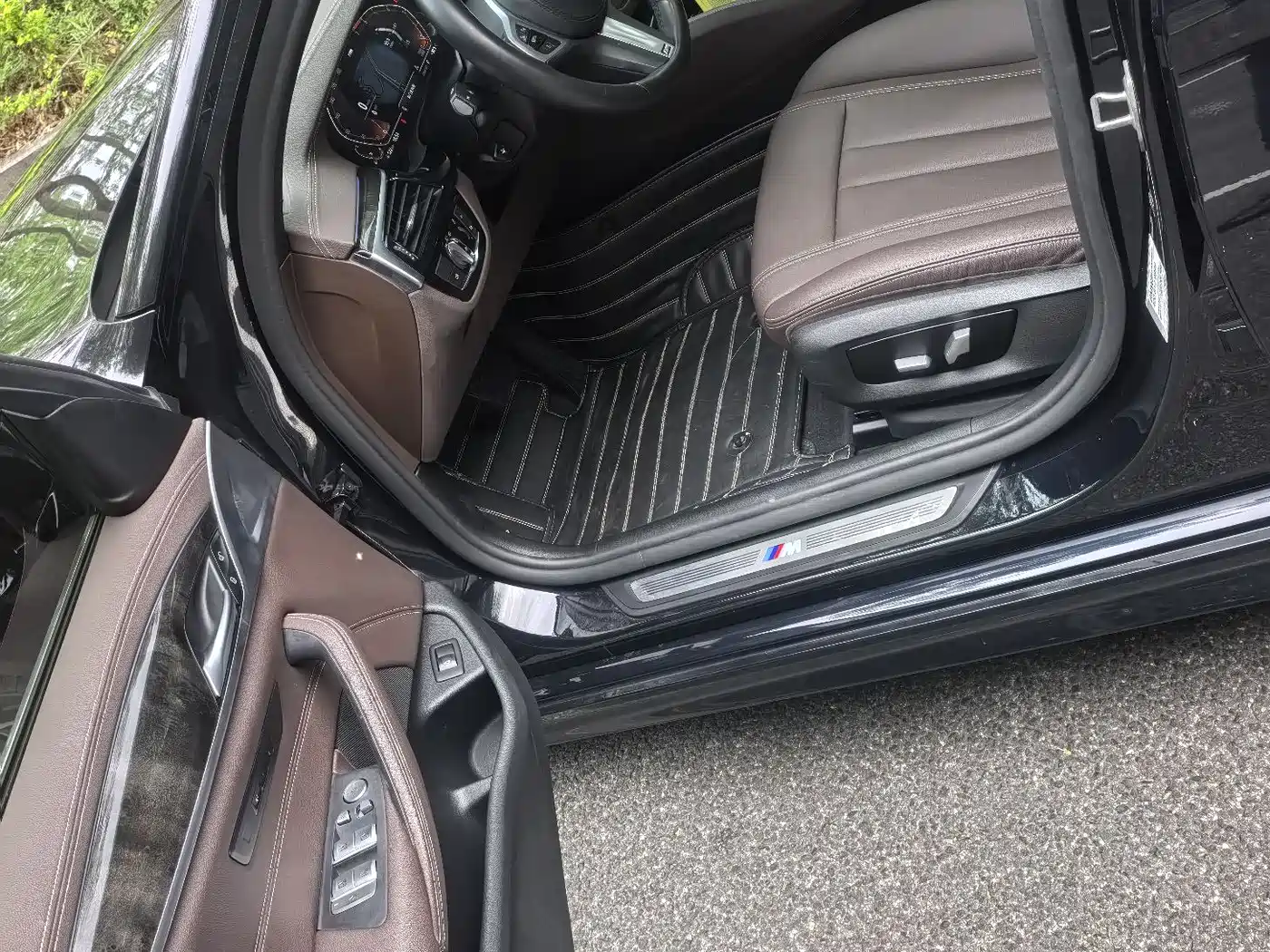 BMW 5 Series 2020 525Li M Sport Package фото 13