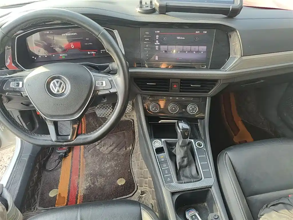 Volkswagen Sagitar 2021 280TSI DSG Surpassing Edition фото 10
