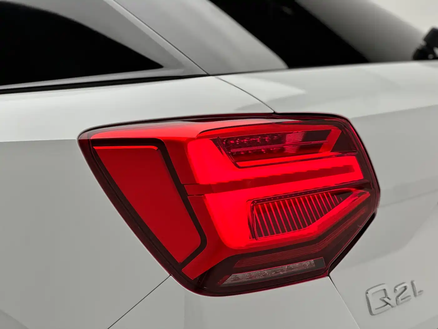 Audi Q2L 2020 35 TFSI Progressive Dynamic Model фото 18